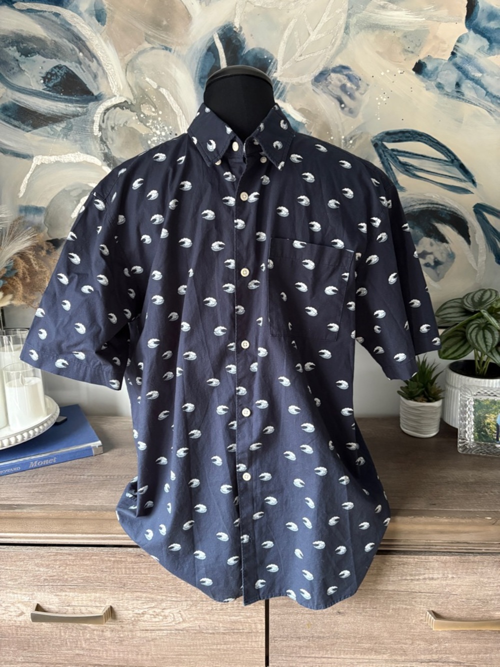 Jack & Jones Navy Short-Sleeve Button-Down Shirt with White Wave Motif